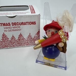 Steinbach‎ Wood Hand Ornament Artist in Original Box